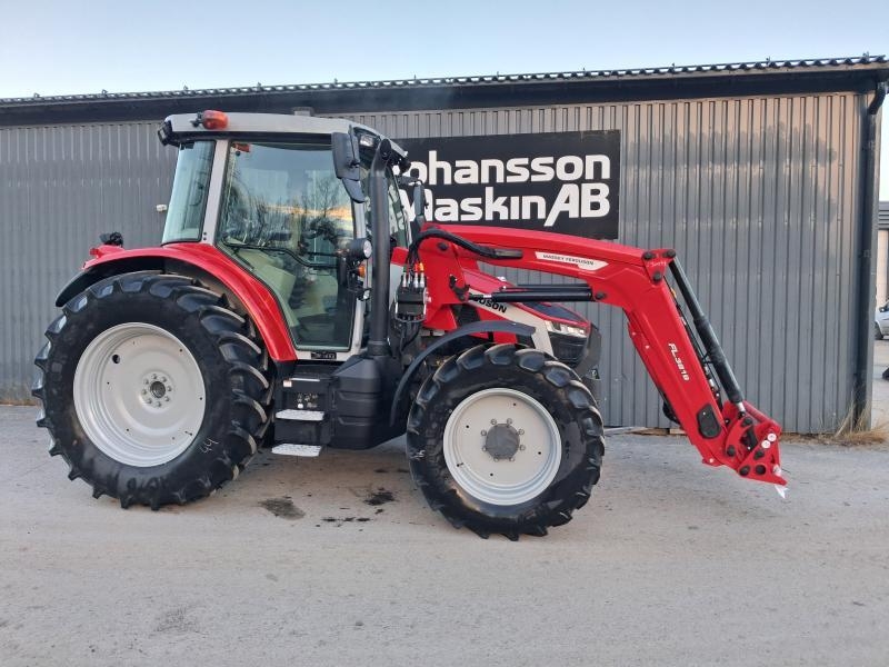 Massey Ferguson 5S 105 DYNA 4