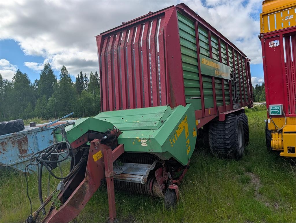 Strautmann Giga Vitesse 4 Plus Snittvagn