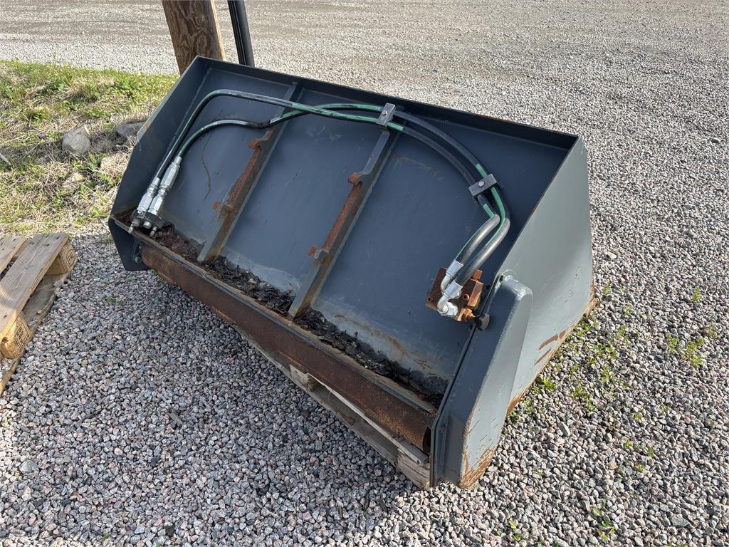 YPV Sandspridarskopa YPV 140 Avant