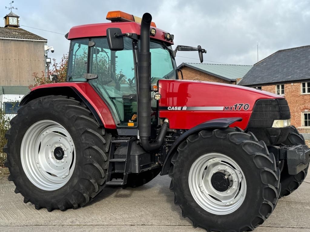Case IH MX170