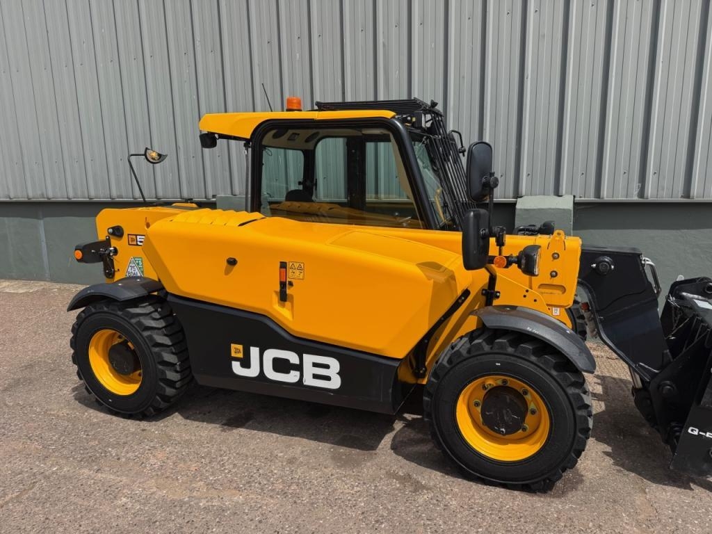 JCB 525-60 Hi-Viz telescopic