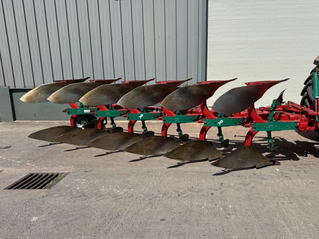 Kverneland EG 85/300 plough