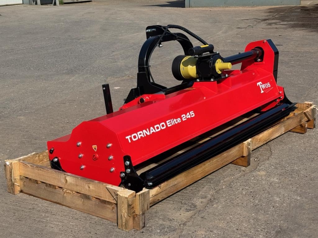 Twose Tornado 245 flail topper