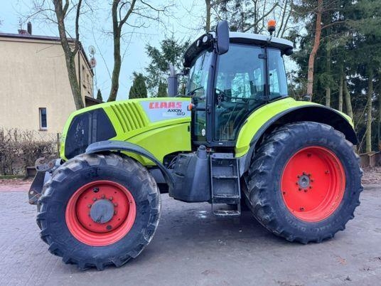 CLAAS AXION 810