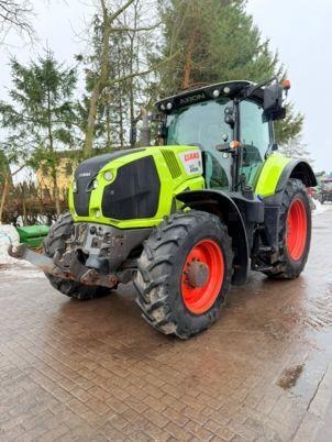 CLAAS AXION 810