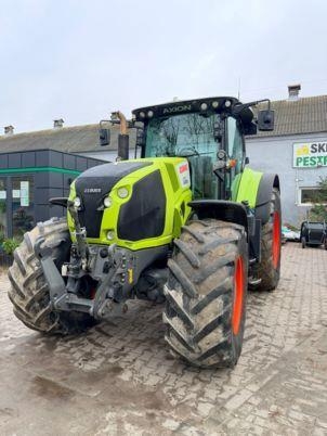 CLAAS AXION 870