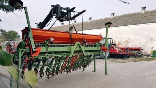 Kuhn LOGISEM 4000