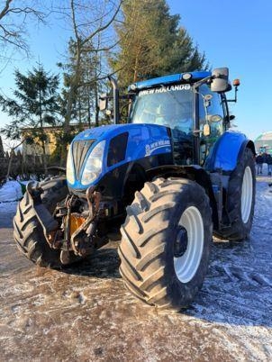 New Holland T7.200
