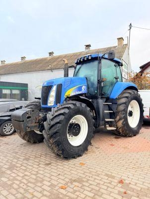 New Holland T8030