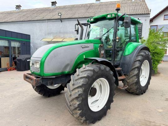 Valtra T120