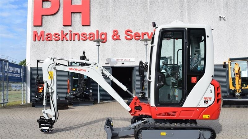 Takeuchi TB216 Udstillingsmodel, Compacttilt CT2