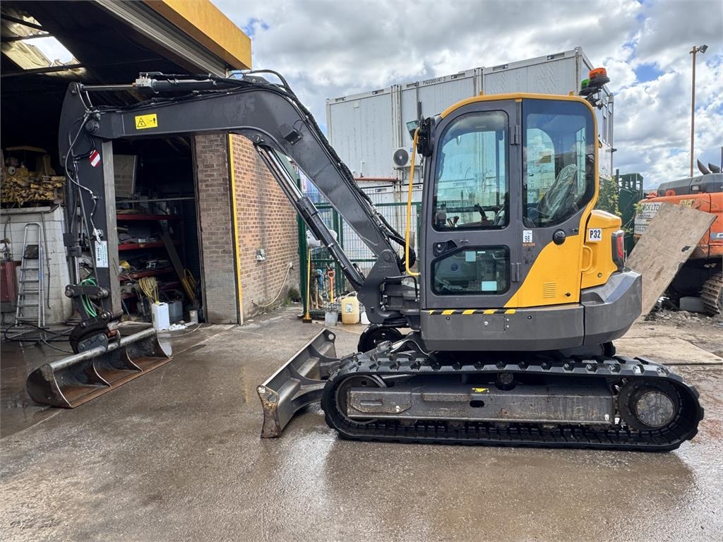 Volvo ECR88D Pro