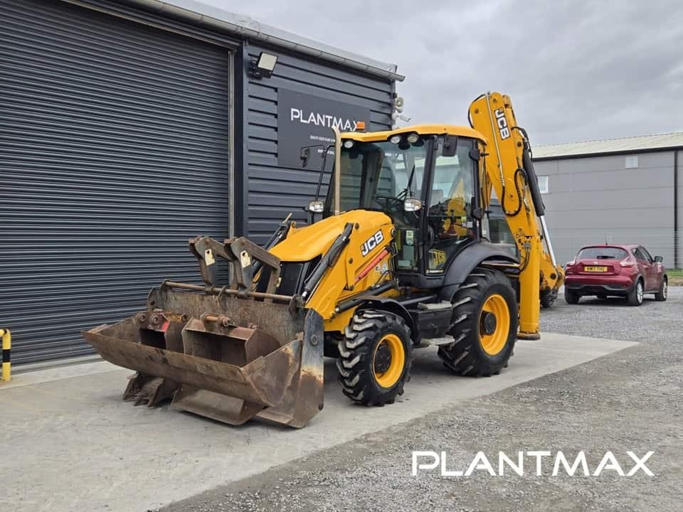 JCB 3CX — occasion 2014, 2 092 h