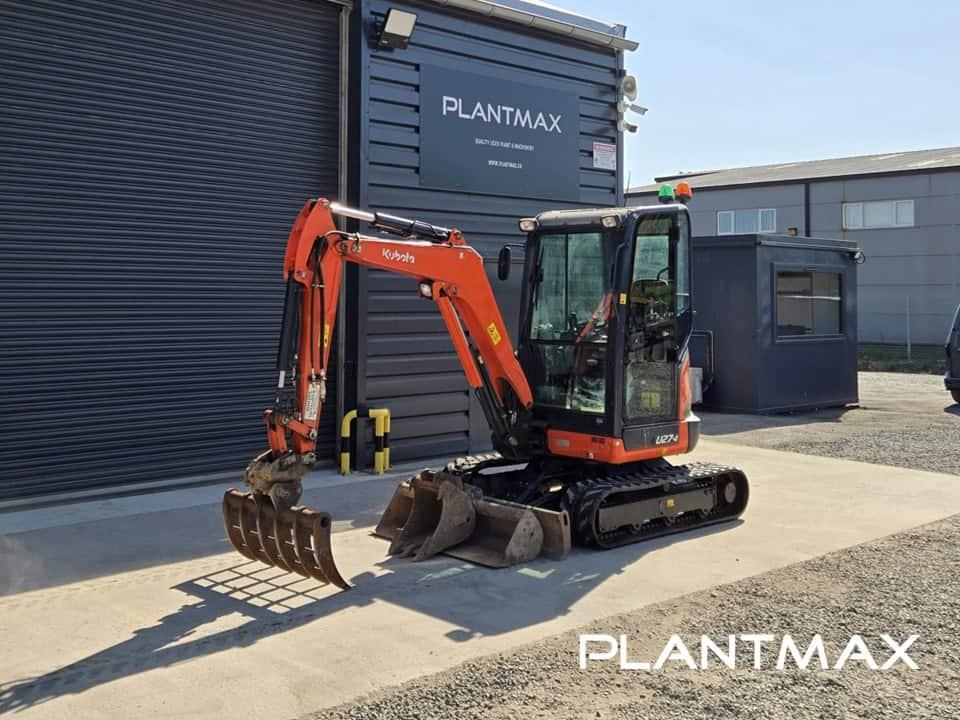 Kubota U27-4