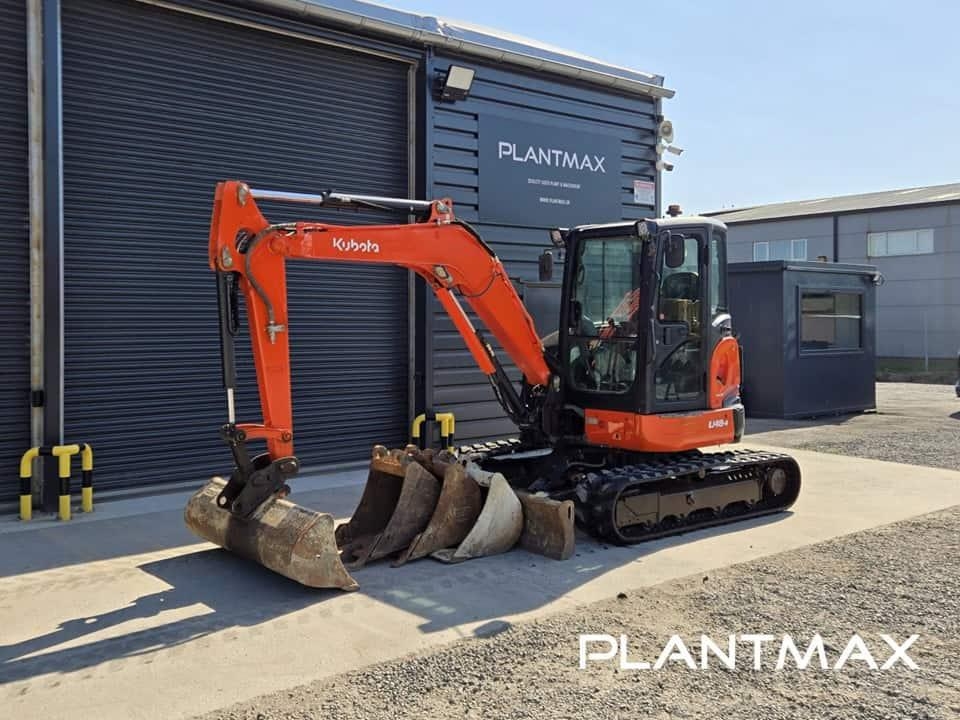Kubota U48-4