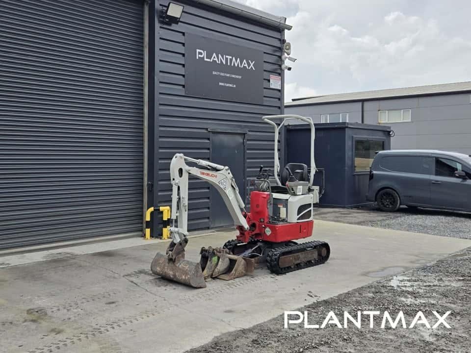 Takeuchi TB210 — occasion 2017, 1 600 h