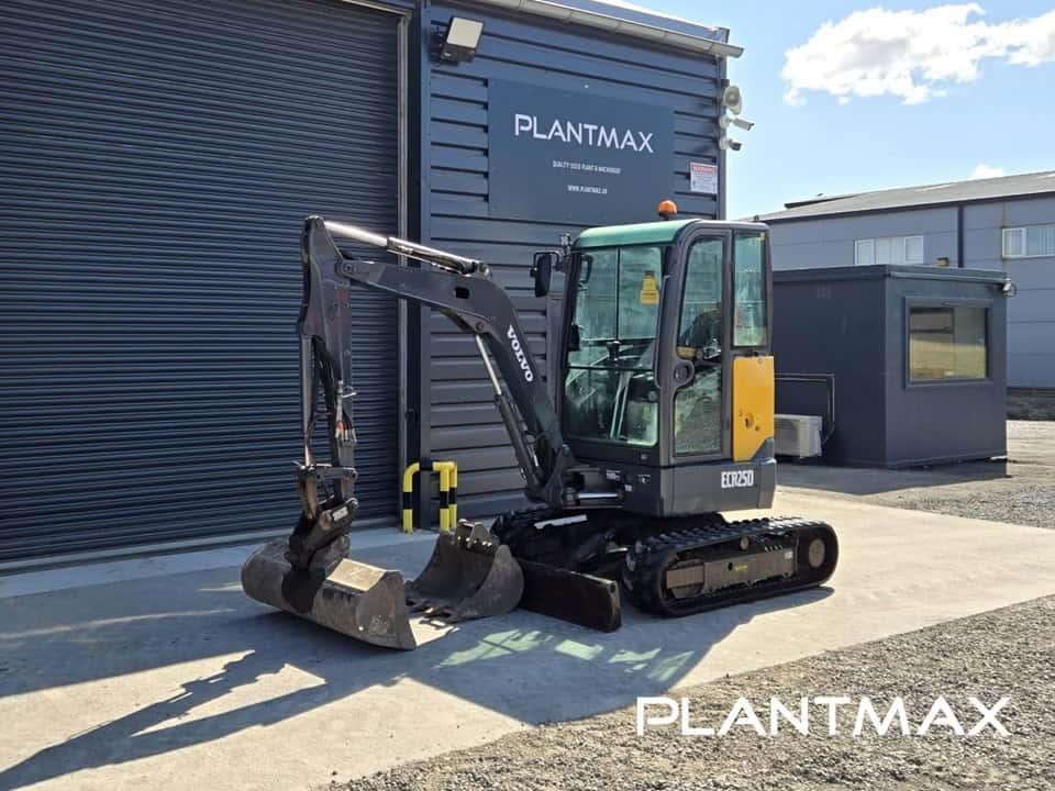 Volvo ECR25D