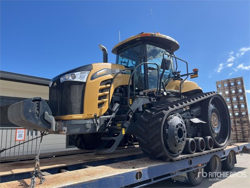 Challenger MT775E