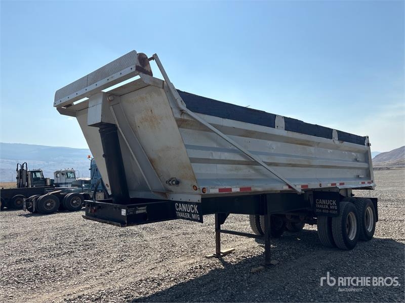 Remorque benne Canuck 24 ft T/A End Dump — occasion 1998