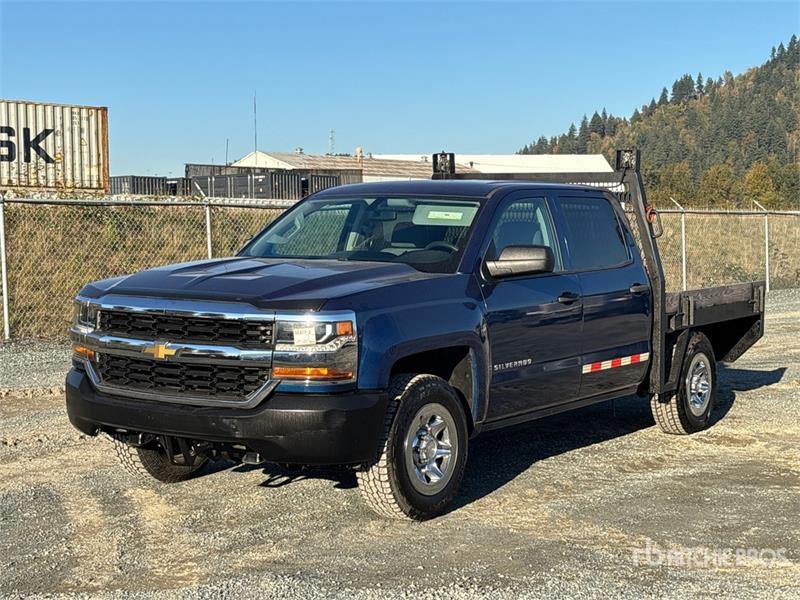 Camion plateau Chevrolet Silverado 1500 — occasion 2017