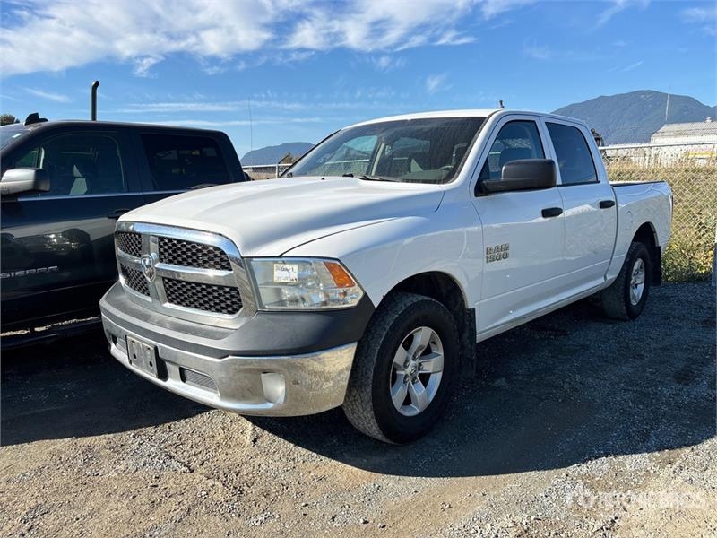 Fourgon utilitaire Dodge Ram 1500 — occasion 2014