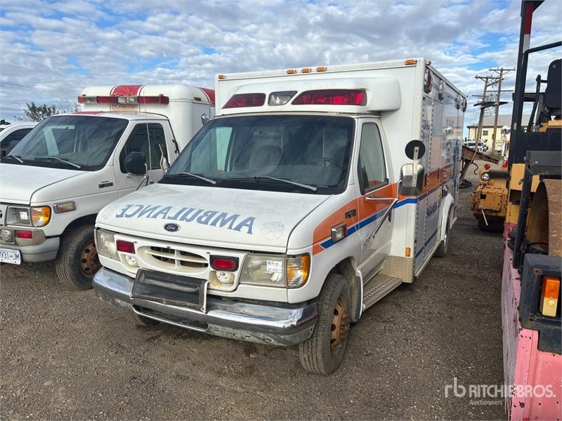 Ford E-450 Super Duty