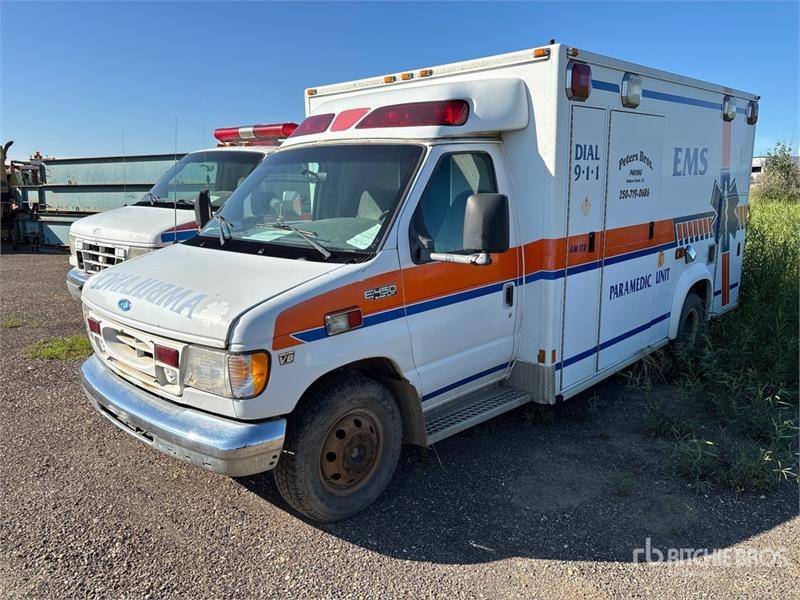 Ford E-450 Super Duty