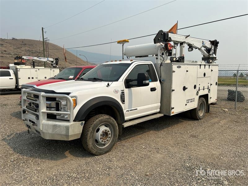 Ford F-550