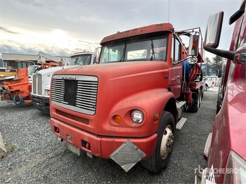 Hydrocureur Freightliner on Freightliner FL122 6x4 Vacuum Tanker (In — occasion 1997