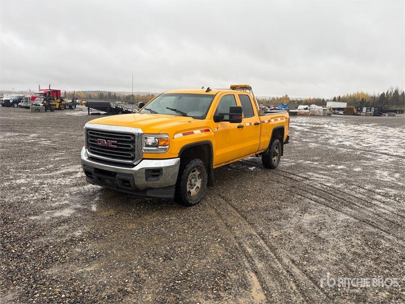 Fourgon utilitaire GMC Sierra 2500HD — occasion 2017