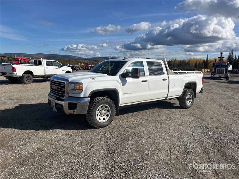 Fourgon utilitaire GMC Sierra 2500HD — occasion 2019