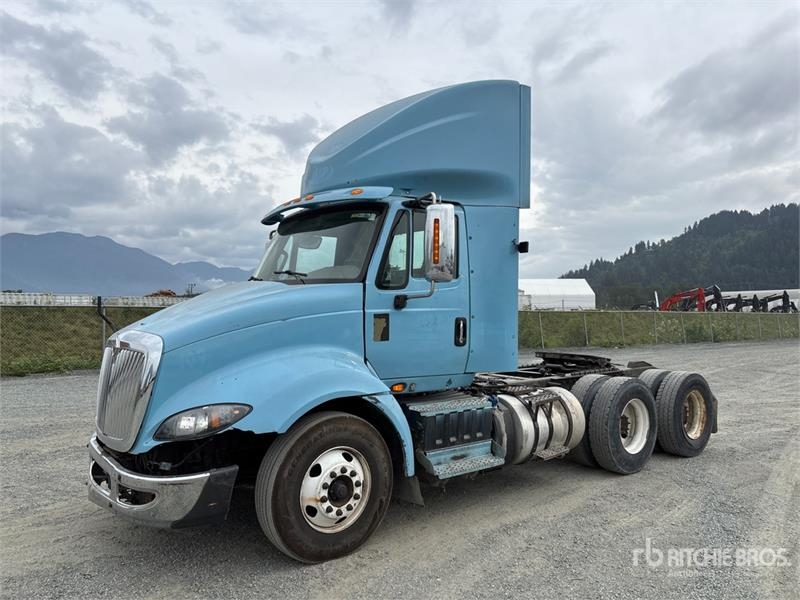 Tracteur routier International ProStar + 113 — occasion 2016