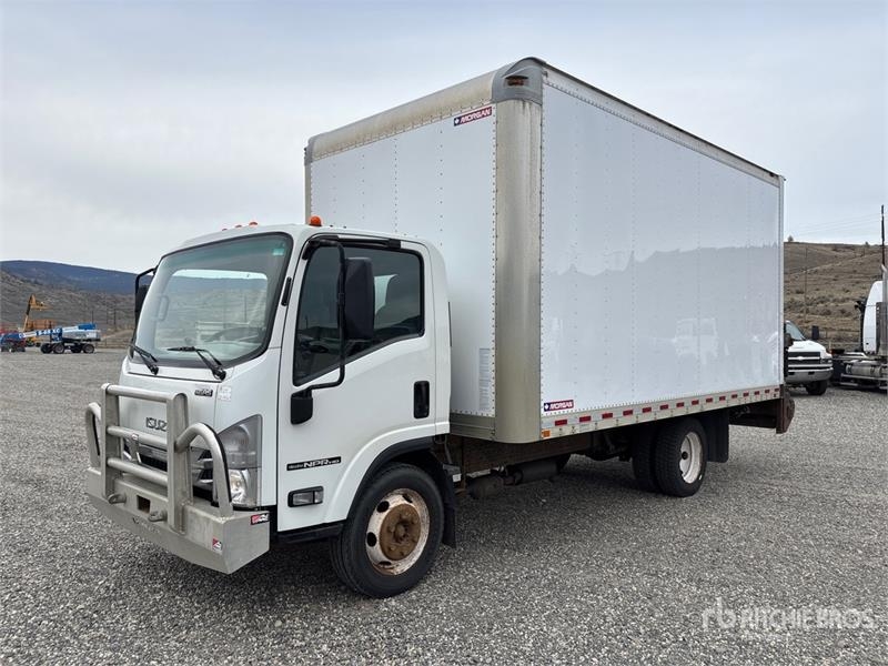 Camion fourgon Isuzu NPR — occasion 2018