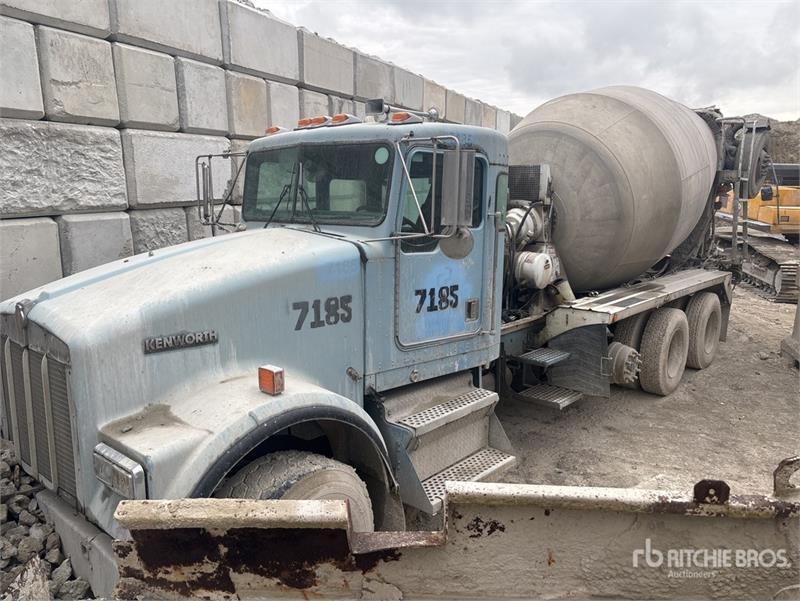 Kenworth T800