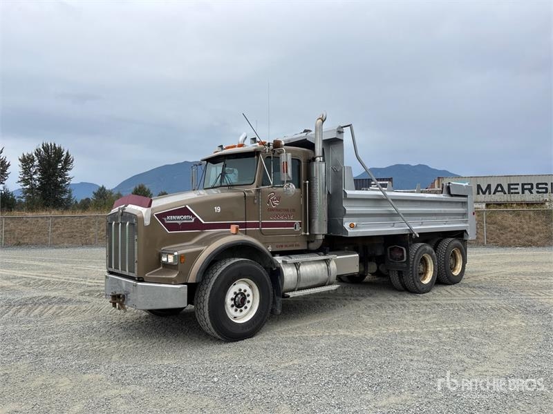 Camion benne Kenworth T800 — occasion 1994