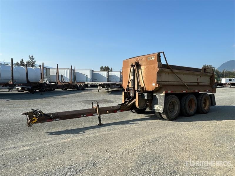 Langfab 17 ft Tri/A Pup Dump Trailer