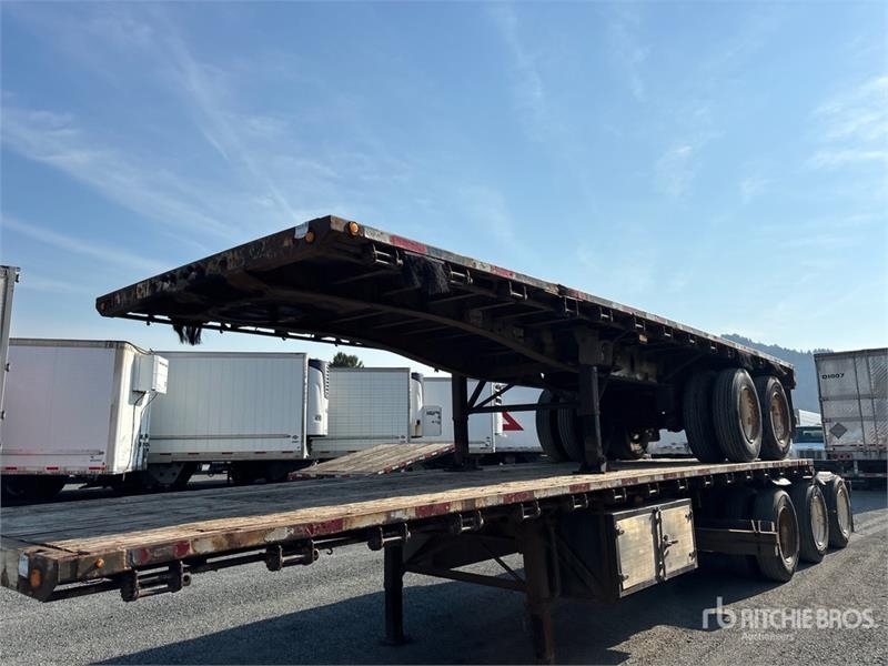 Load King 28 ft Super B-Train Pup Flatbed Trailer