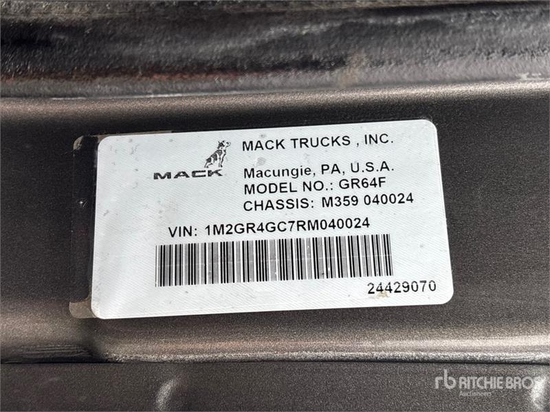 Camion benne Mack Granite 6x4 Transfer T/A Dump — occasion 2024
