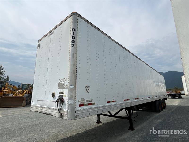 Remorque fourgon Manac 53 ft x 102 in Tri/A Van — occasion 2002
