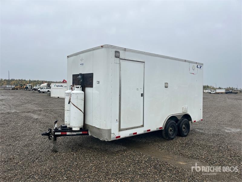 Remorque Royal 16 ft 3 in x 99 in T/A Shower and Laundry — occasion 2018