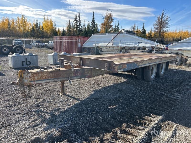 Remorque surbaissée TrailMax 24 ft T/A Tilt Deck — occasion 1994