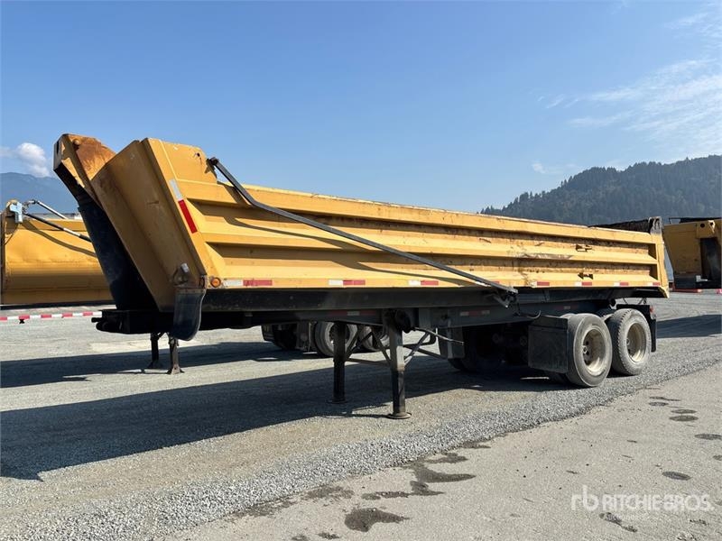 Ubilt 28 ft T/A End Dump Trailer