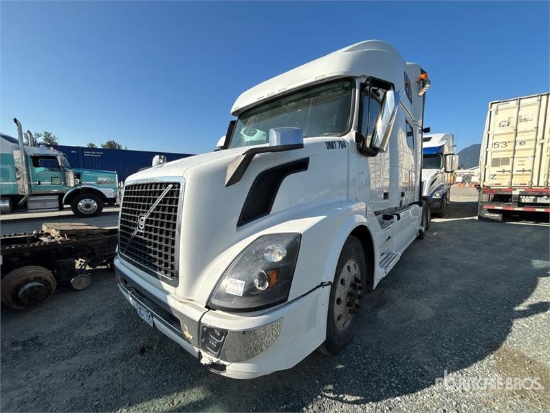 Volvo VNL 780