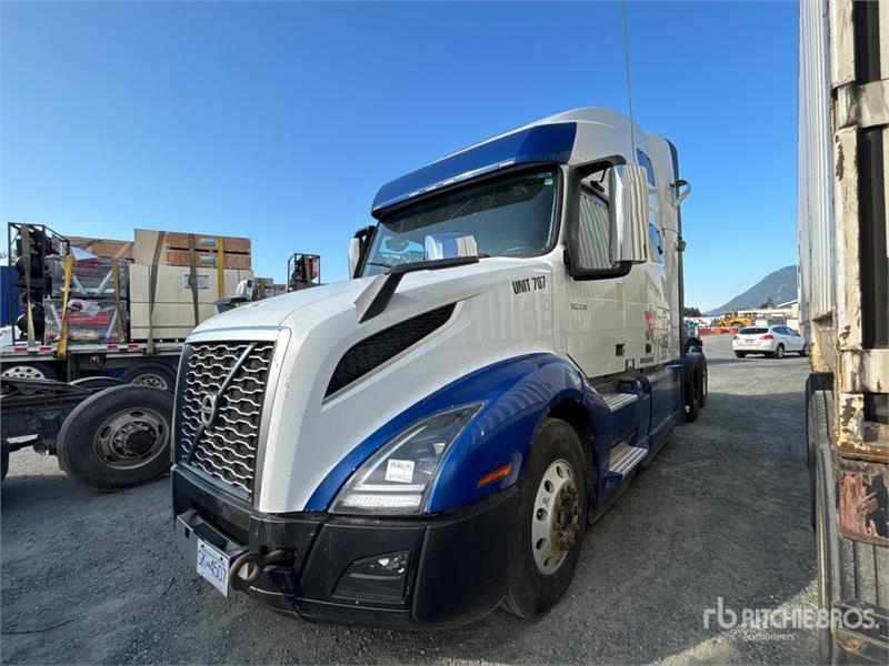 Volvo VNL760