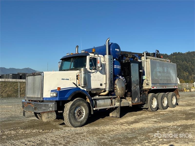 Hydrocureur Western Star on Western Star 4900 8x6 Vacuum Tanker — occasion 2006