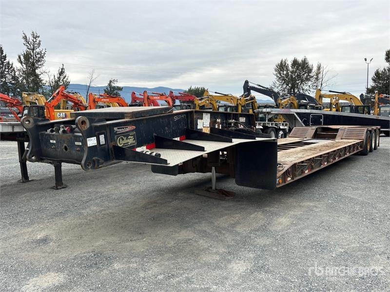Remorque surbaissée Witzco Challenger Challenger RG50 Tri/A Lowboy — occasion 2015