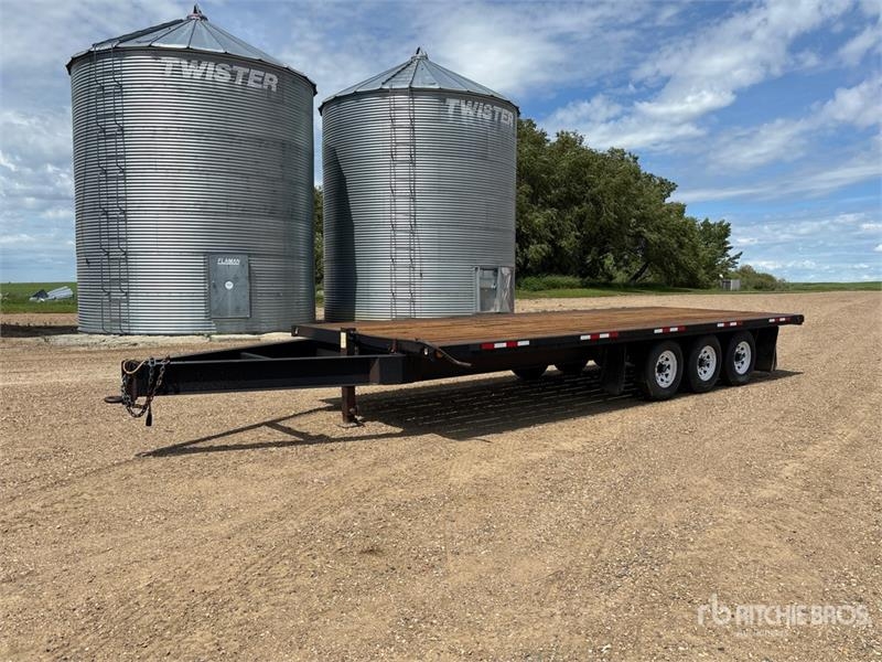 23 ft Tri/A Flatbed Trailer