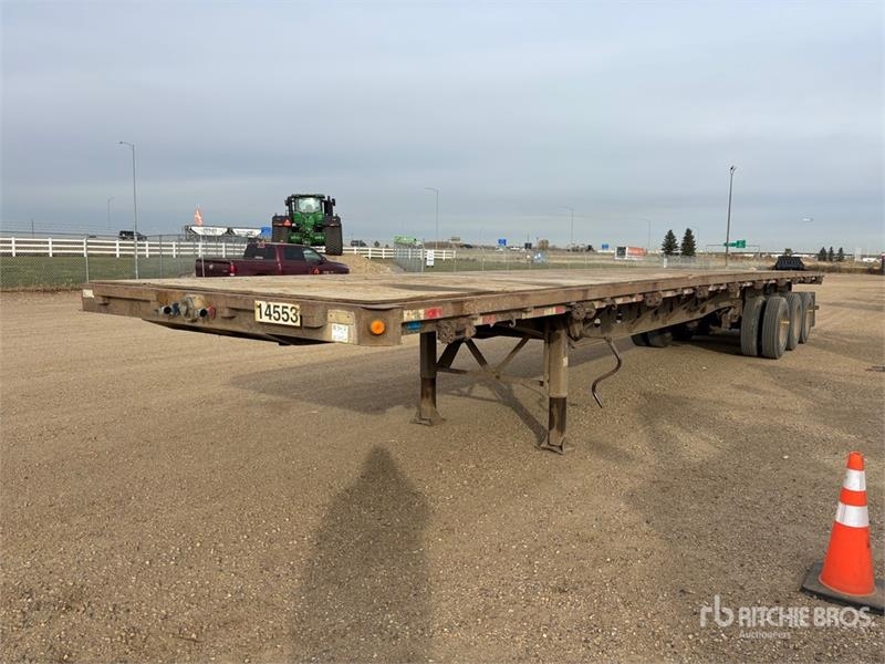 Remorque à ridelles 53 ft Tri/A Flatbed — occasion