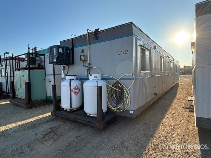 Remorque Arcticor 58 ft x 12 ft 6 Person Skid-Mounted Wet S — occasion 2008