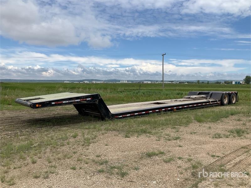 Arnes 45 ft T/A Folding Neck Trailer